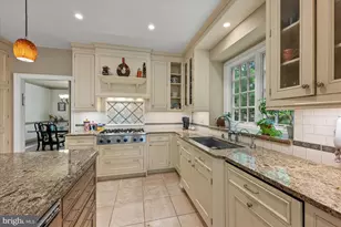 10515 Democracy Ln, Rockville, MD 20854 - Photo 11