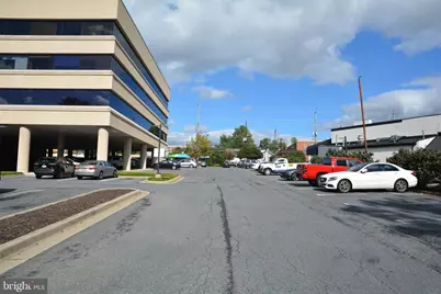 438 N Frederick Avenue #320, Gaithersburg, MD 20877 - Photo 33