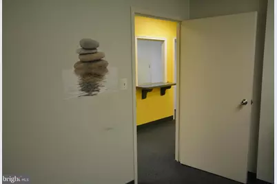 438 N Frederick Avenue #320, Gaithersburg, MD 20877 - Photo 11