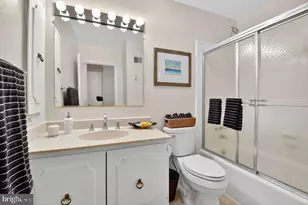 5103 Sentinel Dr, Bethesda, MD 20816 - Photo 21