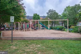 13802 Lambertina Pl, Rockville, MD 20850 - Photo 49