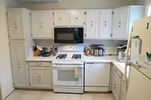 5358 Pooks Hill Rd, Bethesda, MD 20814 - Photo 3