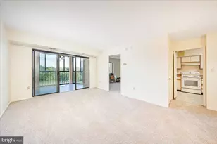 15101 Interlachen Dr, Silver Spring, MD 20906 - Photo 17