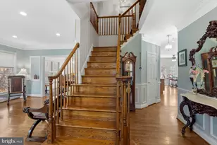 19105 Peach Blossom Ct, Gaithersburg, MD 20879 - Photo 9