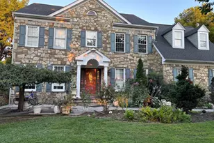 19105 Peach Blossom Ct, Gaithersburg, MD 20879 - Photo 1