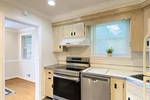 8502 Donnybrook Dr, Chevy Chase, MD 20815 - Photo 23