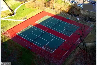 10101 Grosvenor Place #914, Rockville, MD 20852 - Photo 27