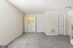 9718 Athletic Way, Gaithersburg, MD 20878 - Photo 23