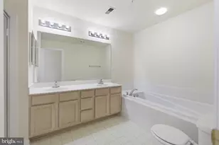 9718 Athletic Way, Gaithersburg, MD 20878 - Photo 17