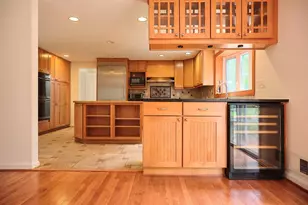 9124 Copenhaver Dr, Potomac, MD 20854 - Photo 9