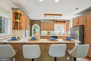 105 Summerfield Rd, Chevy Chase, MD 20815 - Photo 19