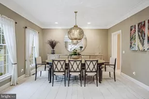 9327 Sprinklewood Ln, Potomac, MD 20854 - Photo 9