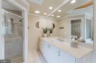 9327 Sprinklewood Ln, Potomac, MD 20854 - Photo 57