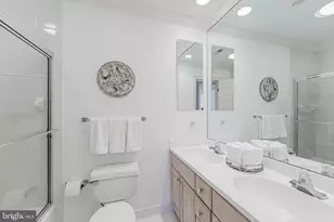 9327 Sprinklewood Ln, Potomac, MD 20854 - Photo 69