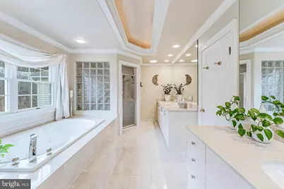 9327 Sprinklewood Lane, Potomac, MD 20854 - Photo 55