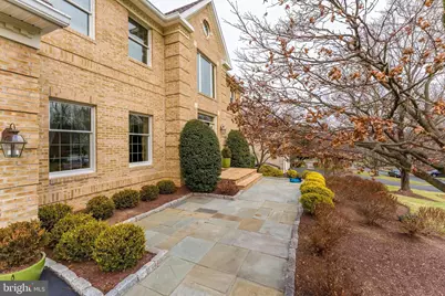 9327 Sprinklewood Lane, Potomac, MD 20854 - Photo 3