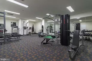 801 Pleasant Dr, Rockville, MD 20850 - Photo 25