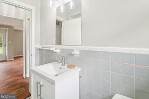 405 Southwest Dr, Silver Spring, MD 20901 - Photo 23