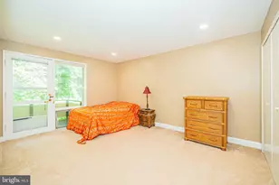 7539 Spring Lake Dr, Bethesda, MD 20817 - Photo 15