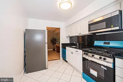 7539 Spring Lake Drive #7539-C, Bethesda, MD 20817 - Photo 5