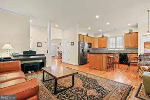 225 Shadow Glen Ct, Gaithersburg, MD 20878 - Photo 11