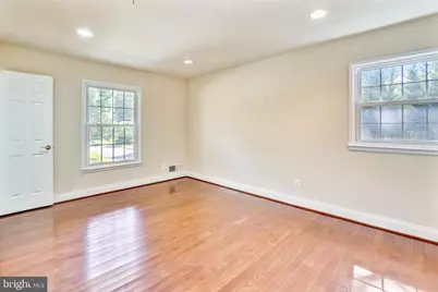 11834 Goya, Potomac, MD 20854 - Photo 15