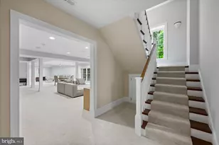 11512 Morning Ride Dr, Potomac, MD 20854 - Photo 37