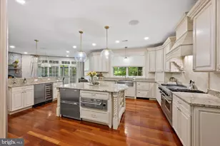 11512 Morning Ride Dr, Potomac, MD 20854 - Photo 13