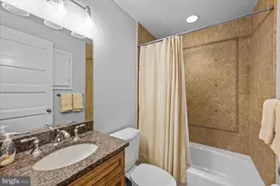 11512 Morning Ride Dr, Potomac, MD 20854 - Photo 35