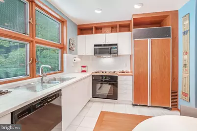 10615 Belfast Place, Potomac, MD 20854 - Photo 39