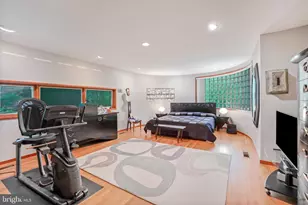 10615 Belfast Pl, Potomac, MD 20854 - Photo 17