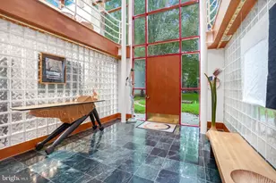 10615 Belfast Pl, Potomac, MD 20854 - Photo 3