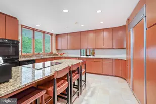 10615 Belfast Pl, Potomac, MD 20854 - Photo 21