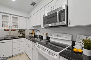 5801 Inman Park Cir, Rockville, MD 20852 - Photo 7