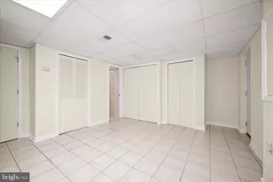 11828 Enid Dr, Potomac, MD 20854 - Photo 41