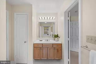 7804 Gate Post Way, Potomac, MD 20854 - Photo 19