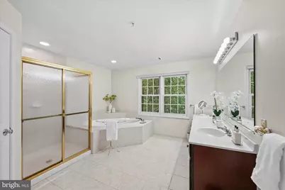 7804 Gate Post Way, Potomac, MD 20854 - Photo 17