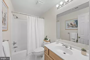 7804 Gate Post Way, Potomac, MD 20854 - Photo 25