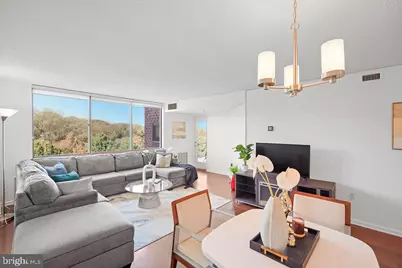 10101 Grosvenor Place #1004, Rockville, MD 20852 - Photo 5