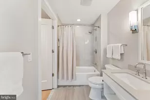 4960 Fairmont Ave, Bethesda, MD 20814 - Photo 13