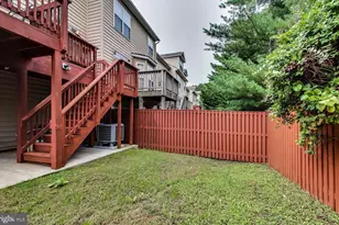 3928 Bryant Park Cir, Burtonsville, MD 20866 - Photo 23