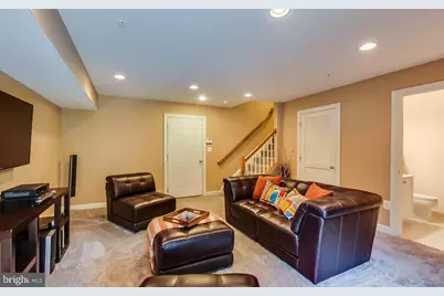 3928 Bryant Park Circle, Burtonsville, MD 20866 - Photo 17