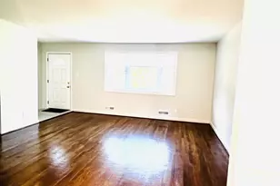 12215 Hunters Ln, Rockville, MD 20852 - Photo 3