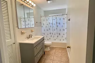 12215 Hunters Ln, Rockville, MD 20852 - Photo 19