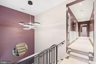 8913 Holly Leaf Ln, Bethesda, MD 20817 - Photo 41