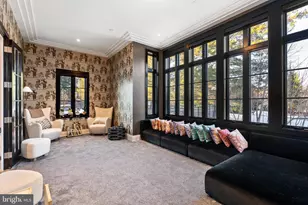 8913 Holly Leaf Ln, Bethesda, MD 20817 - Photo 27