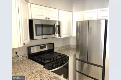 4733 Bradley Boulevard #11, Chevy Chase, MD 20815 - Photo 3