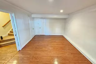 9820 Darcy Forest Dr, Silver Spring, MD 20910 - Photo 5