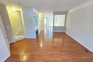 9820 Darcy Forest Dr, Silver Spring, MD 20910 - Photo 13