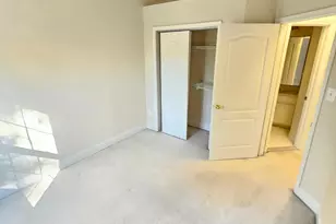 9820 Darcy Forest Dr, Silver Spring, MD 20910 - Photo 29